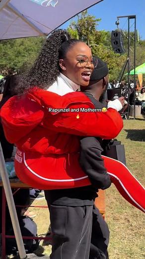 Lekompo Balcony Mix: Uniting Friendship and Music