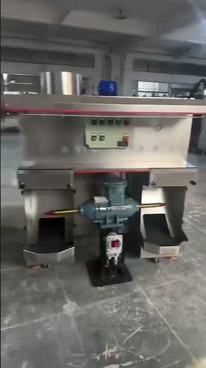 Manual polishing and buffing machine with built-in dust extraction system