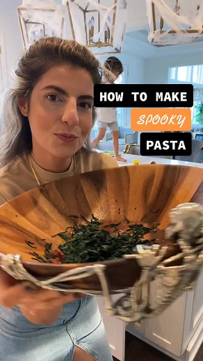 A spooky P A S T A to wow all your guests! 👻 #food #TikTokCooks #VibeWithUs #halloween2020 #halloween #cook #chef #tiktokmademedoit