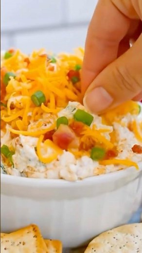 Bacon Cheddar Crack Dip
