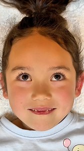 Georgia always wanted to try a massage, so Daddy thought, why not ? | 小 Geo Geo