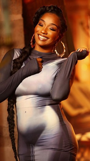 4 comments | @fannyjofficiel brought Zouk and her sing-a-long crew to...