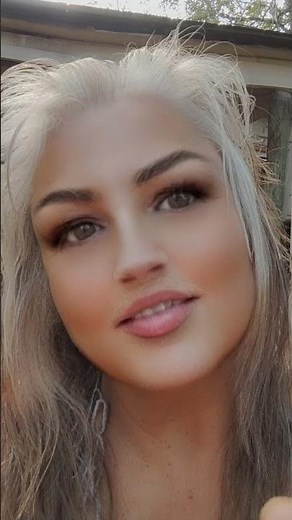 one less bell to answer . Marilyn McCoo in The 5th dimension