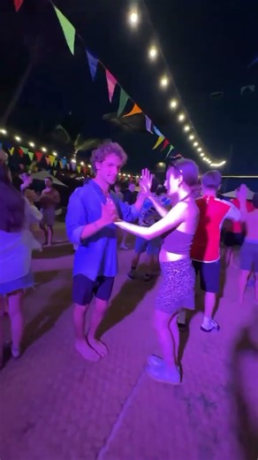 Bachata by the Beach | Dance Night at Barefoot 💃🌴