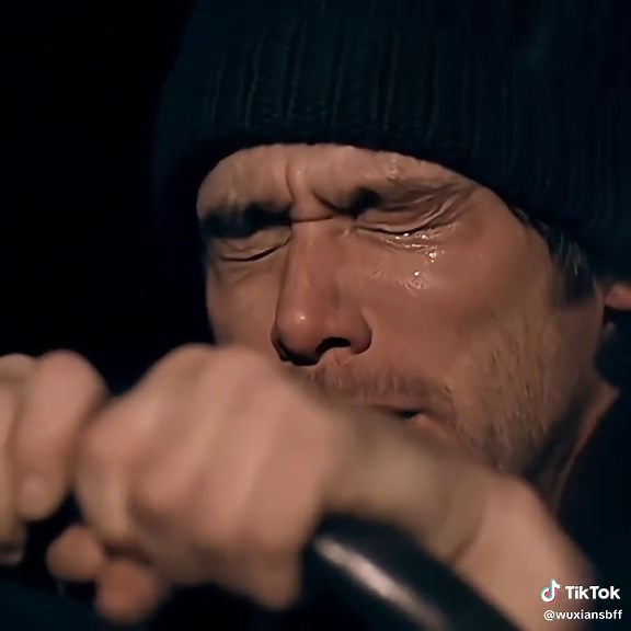 I love me some miserable characters #lookback #deadpoetssociety #youngadultmatters #monster #brokebackmountain #betterdays #theperksofbeingawallflower #everythingeverywhereallatonce #weakheroclass1 #ballerina #allaboutlilychouchou #theuntamed #ladybird #asilentvoice #eternalsunshineofthespotlessmind #himizu #theendofthefingworld #bananafish #mysteriousskin #movie #film #edit #fyp