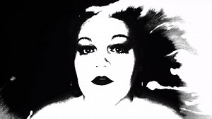 9.4K views · 234 reactions | Aujourd’hui sort dans toutes les salles obscures le nouvel opus de l’indémodable #JamesBond. L’occasion pour moi de donner mes propres couleurs à la chanson-titre de #MourrirPeutAttendre, #NoTimeToDie. Belle écoute ! , M.  Voix & réalisation vidéo  - MATHILDE  Production musicale , mixage & mastering  - Josh Renton  Avec le soutien des Editions Raoul Breton  | Mathilde | Facebook