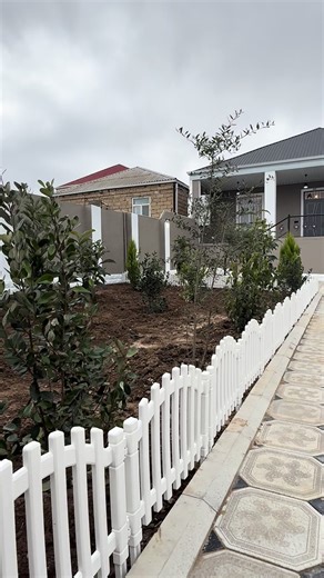 Meyvə agacları olan ev satışda