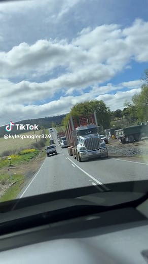 #logging #tasmania #privateroad #kenworth