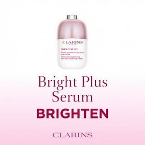 Want to know the best application method for our NEW Bright Plus Serum? Watch our step-by-step tutorial!💆 1️⃣ Oxygenate: Lightly tap your face to wake up the skin 2️⃣ Warm: Dispense serum and warm the serum between the hands 3️⃣ Inhale: Take a deep breath of the aromas to relax skin and mind 4️⃣ Apply: Morning and night, apply the serum on cleansed skin 5️⃣ Pat: Lightly press the serum from the middle to the sides of the face Shop here: http://bit.ly/2I6q0X4 | Clarins