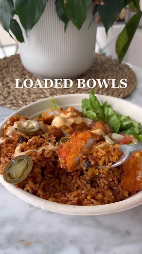Loaded Bowls have arrived @Tim Hortons ! Available in two different flavours: Cilantro Lime Chicken and Habanero Chicken! Both available with crispy or slow-cooked chicken and made with the most delicious ingredients- they are a taste worth stopping for! #ad #TimsLoadedBowls