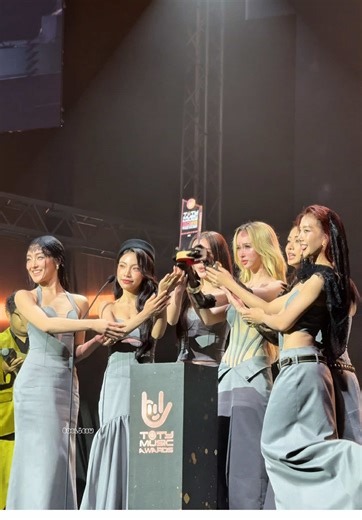 Best Pop Artist of The Year 🏆✨ ‎⁦‪#TOTY2025‬⁩ ‎#TotyMusicAwards‬⁩ #4eve