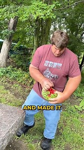 Biggest Hands in the World! . #BiggestHands #WorldRecord #HandSizeChallenge #OMG #usaviralreels #usaviral #usareels #viralreelsfb #trendingreels #shorts | Unique Shows | Facebook