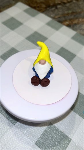 Miniature polymer clay gnome diy #polymerclay #gnome
