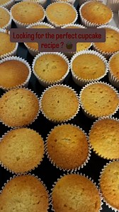 🧁 Looking for the perfect cupcake recipe? 🧁 Our recipe is light, fluffy, and delicious—perfectly ready to decorate with your favorite flowers✨ 👉 Take a look at our recipe and start baking today! https://icingonthecakeschool.com/product/vanilla-cupcake-recipe-and-method/ #cupcakerecipe #cupcakedecorating #cakedecorating #cupcakelove #howtobake #bakewithus #cakeschool #learnwithus | Icing On The Cake School