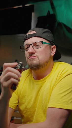 The World's Fastest Knife 😂🔪 #knives #OTFknife #survival #fyp