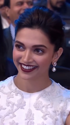 Julie Julie #kavita #uditnarayan #trendingshorts #youtubeshorts #viral super songs #superhit