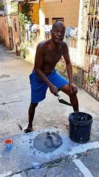 ELOI QUERENDO CUIDAR DO CANECO DE NAL