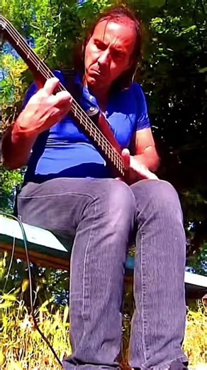 Manowar Battle Hymns Bass Playthrough | Short