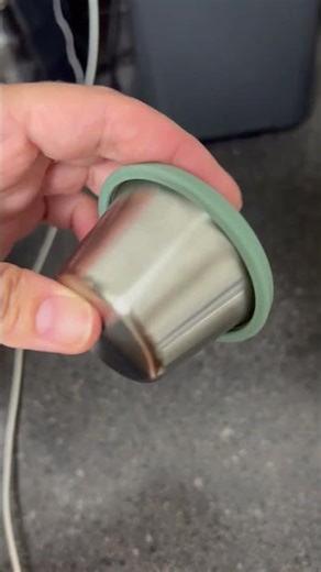 Customer reviews 8 Pack Salad Dressing Container To Go, 2 4oz Small Condiment Container