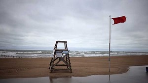 10 deaths caused by dangerous rip currents off Florida and Alabama beaches
