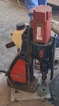 Magnetic drilling machine
