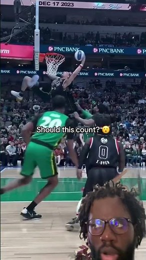 So we just gone ignore this little man… nice pass tho #basketball #shorts