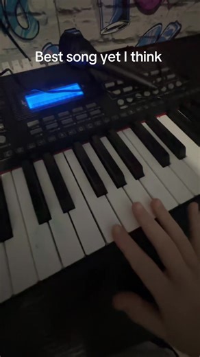 Carsonscoots (@carsonscoots)’s videos with Total Mind - Dila Barone