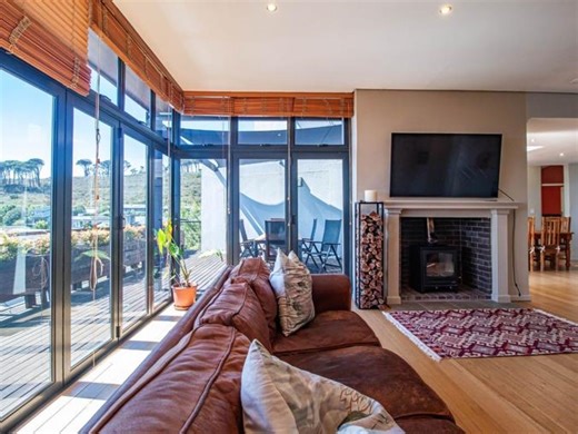 4 Bedroom House to Rent in Boskloof Eco Estate