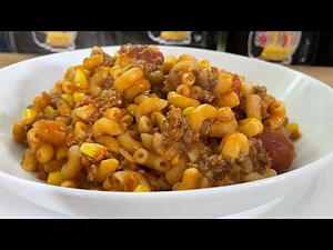 AN EASY SUNDAY DINNER 🥘 /OLD SCHOOL GOULASH/SUNDAY DINNER RECIPE IDEAS SEGMENT