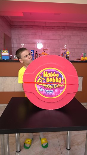 Unboxing the Hubba Bubba Bubble Toy for Kids
