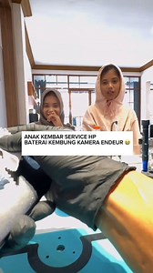 118K views · 807 reactions | Kasian banget nasib hp dua kembar ini #iphone #service #serviceiphone #reels | Dadahaphone Stori | Facebook