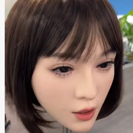 Full-intelligence Robot Head with AI Talk Dynamic Facial Expressions Chinese and English M16 Screw Contact Your Body