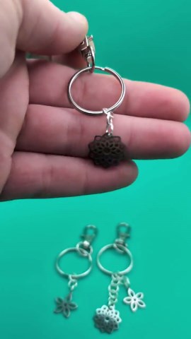 Stainless Steel Flower Keychain, Lotus Keyring, Minimalist Floral Keychain, Nature Charm Keychain, Spiritual Gift, Set of 1 2 or 3 - Etsy