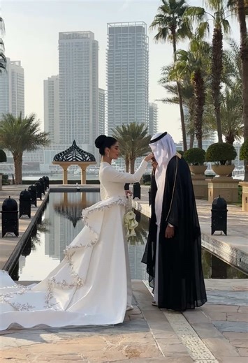 ‏#backstage #couple #emirates #wedding #bride