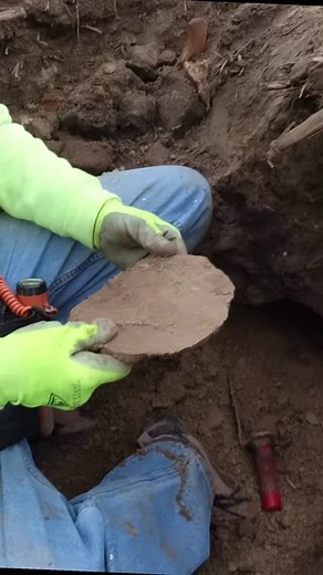 Edward and early glass!!! #history #exploring #treasure | Gone Diggin