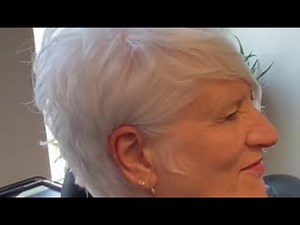 How I Do A Stacked Layered Haircut & Style