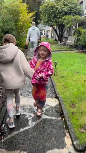 Iconic Aberdeen Tudor multi-fam FINALLY done 😝 We thought 2 years ago it was done - we were slightly a lot wrong! It’s been a wild 3-year ride with lots of unexpected turns including: Failing foundation ✅ Roof and chimney leaks everywhere ✅ All 8 units vacating and needing extensive rehab ✅ Not great parking ✅ Landscaping, decks/porches in disarray ✅ Lots of other misc things throughout ✅ There’s something called the desert. Not that super arid, hot thing - but the gap between an idea and execu