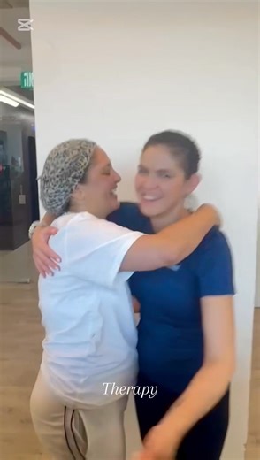 📣 משהו חדש מתחיל אצלי .. שמחה לבשר לכם גבירותי ורבותי!! כי מחשבה של שנים הפכה לאומץ ולמציאות. התחלתי לעבוד כמעסת ספורטאים ב - 🥁🥁 מדיקס Medix מודיעין מקום שכולו בית לספורטאים! **בכל יום שלישי** בחרתי להיות בסביבת עבודה שכולה מעטפת של מקצועיות, מקום שארגיש בו כמו בבית עם האהבה שלי לספורט, ועם הרצון שכל ספורטאי ומטופל יקבל את ההכי טוב. אז למי זה מתאים? למי שגר או עובד בסביבת מודיעין או יותר נוח לו להגיע לשם. אתם כאלה או מכירים? אשמח שתפיצו את הבשורה ❣️❣️ ותבואו בהמוניכם לקבל עיסוי ספורטאים מדויק