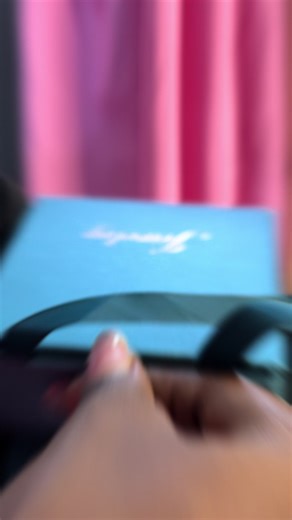 We have amazing Jewellery gift boxes fo your loved ones. Send that DM now #gift #viral #jewellery #fyppppppppppppppppppppppp