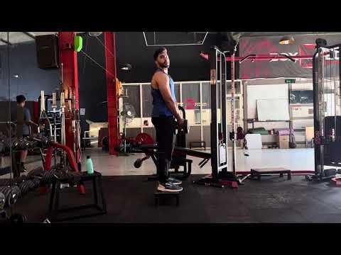 Deep squat spinal wave exercise / train your spine
