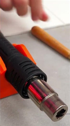 Rainbow Friends' Wacky Useless Box Challenge!