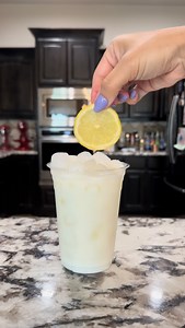 Creamy shaken lemonade 🍋 What a treat! #lemonade #shakenlemonade #summerdrink #yummydrink #drinkidea #recipe #lemonaderecipe #drinkstagram | Drink Freak