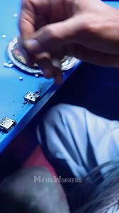 272K views · 982 reactions | Genius Spring Installation Hacks #metalwork #manufacturing #work #metaltin #workmetal #tips #tool #facebookvideo #facebookreeldeo #facebookreel | Metal Workers | Facebook