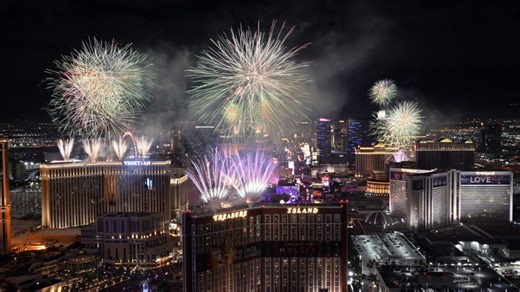 The magical midnight kiss: Tradition, history of New Year’s smooch