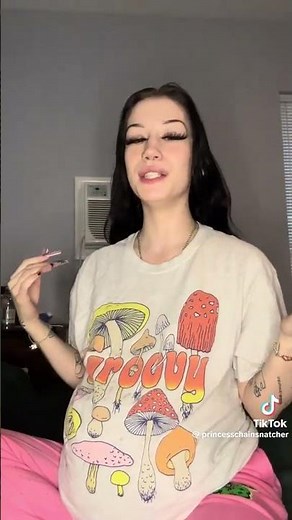 Pregnant princess burping pt.2