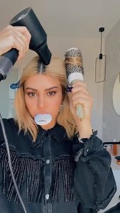 Martha Kalifatidis' favourite hair look teeth whitening routine 🔃 https://shop.hismileteeth.com/afterpay-day | Hismile