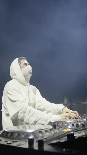 Alan Walker, Putri Ariani, Peder Elias - Who I Am #music #alanwalker #fypシ