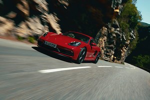 6 cylindrów i 400 koni! Debiutują Porsche 718 Boxster GTS 4.0  i Porsche 718 Cayman GTS 4.0 - CENY w Polsce
