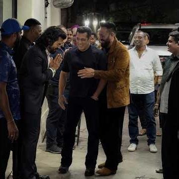 Most Expensive Bodyguards in Bollywood