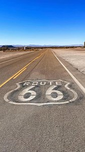 🚗 Get Your Kicks on Route 66! From bed races to car shows and festivals all across Arizona, the Centennial in 2026 is packed with historic fun along America’s Mother Road. Check out these must-visit events happening all across this historic highway. Event Lineup ⬇️ 🛏️ Oatman Bed Races – Oatman (Jan 31) 🎭 A New One-Act Play: Route 66 to the Grand Canyon – Flagstaff (Feb) 🚘 Route 66 Festival & Car Show – Holbrook (Apr) 🏍️ Route 66 Bike Week – Statewide (Apr 20–26) 🎉 Seligman Centennial Celeb